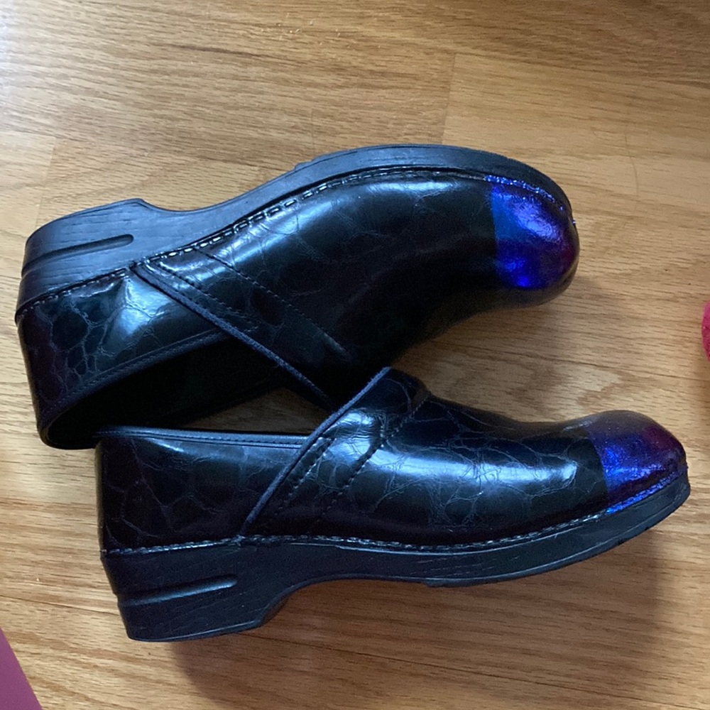Sanita Custom Painted Black Patent Professional Clogs